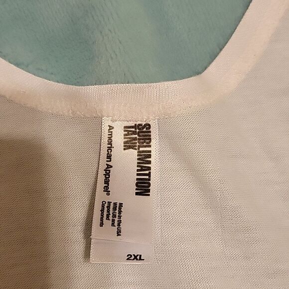 Sublimation 🦊 Tank with Beautiful Vibrant Graphic size 2XL - Picture 3 of 4